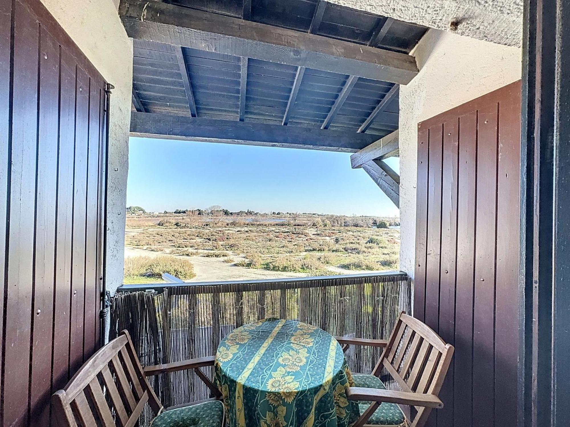Avec Balcon Et Parking Pres Des Plages - Fr-1-475-154 * Saintes-Maries-de-la-Mer